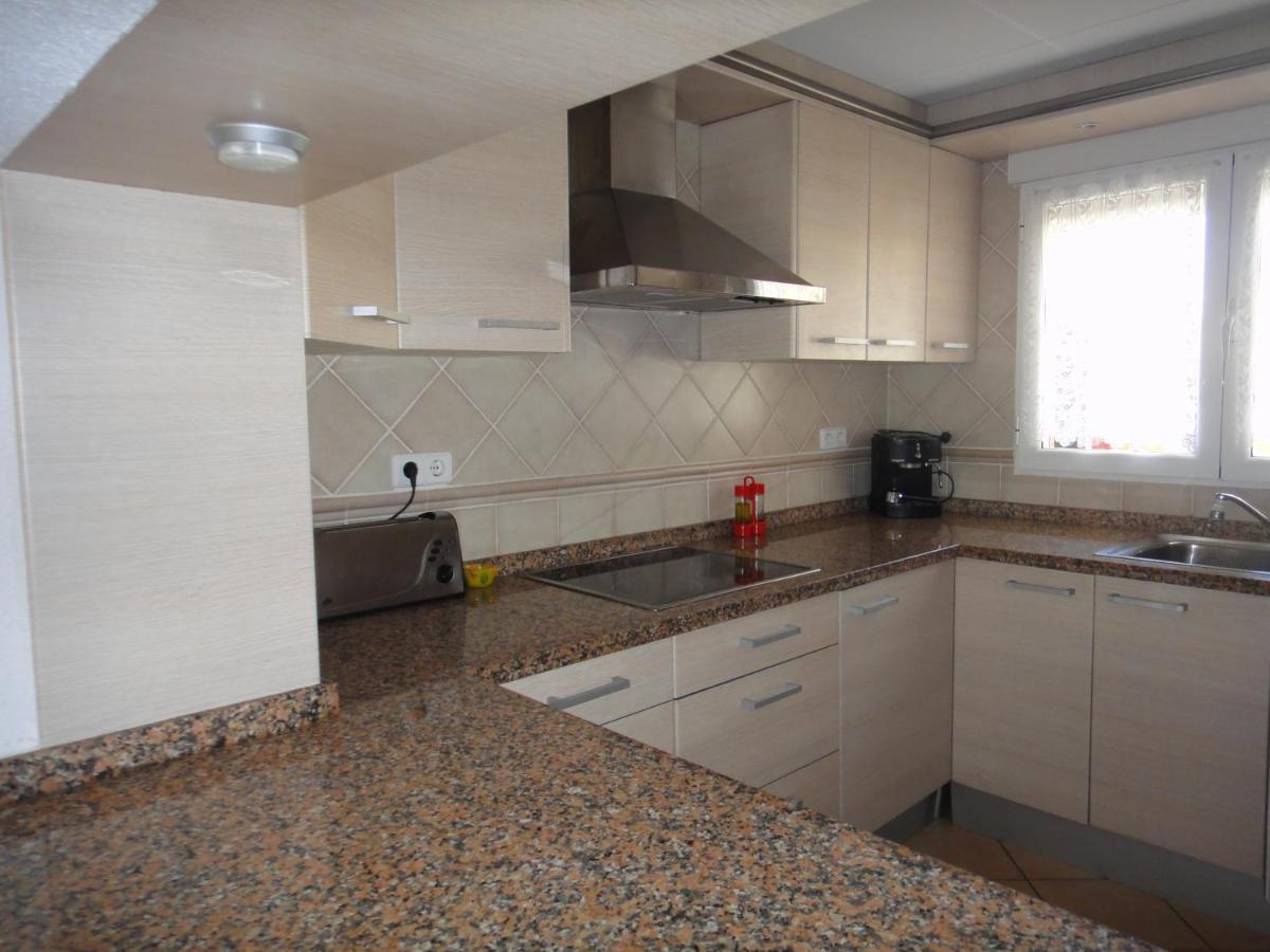 Balcon del Mar Apartamento Familiar מראה חיצוני תמונה